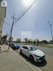 Commercial Building for Rent image 4