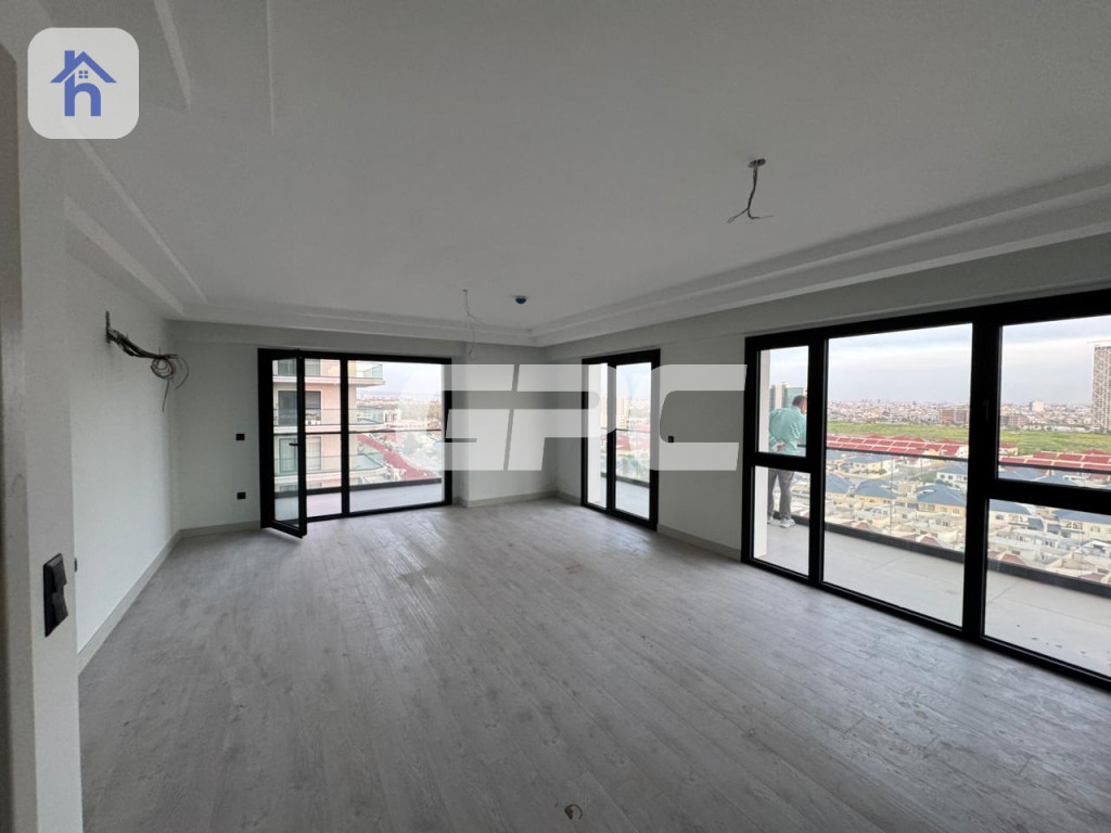 Spacious 3-Bedroom Apartment with Stunning Views