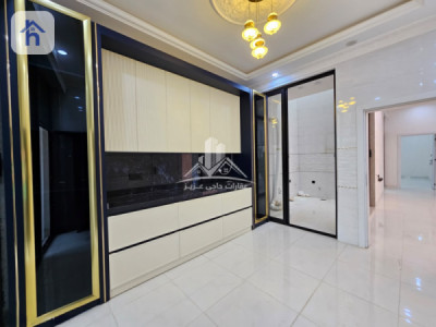 Modern House image 3