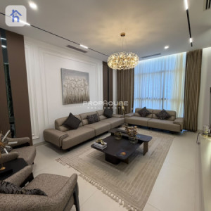 Modern House image 7