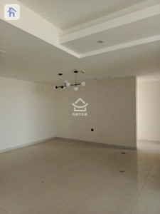Spacious 4-bedroom apartment in Sky Towers Image 12