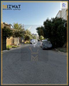 Spacious House in Al Jihad image 2