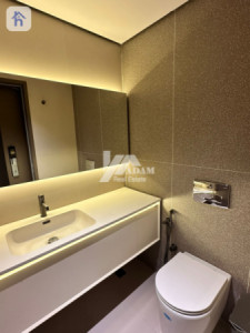 Bright and Spacious Rental Apartment Image 5