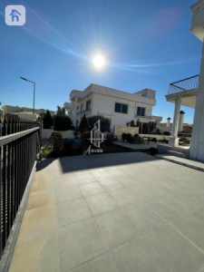Spacious House in Slava City Resim 5