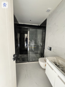 Spacious House in Qaiwan Mirador image 10
