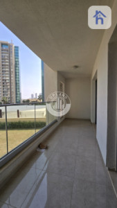 شقة أنيقة مع صالة واسعة صورة 10