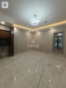 Modern Apartment with Great Views image 4
