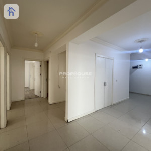 Luxurious 3 Bedroom Apartment with City Views image 9