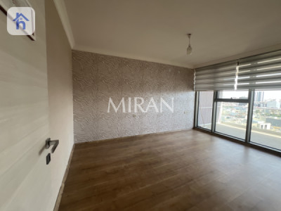Modern Apartment in Star Towers image 3