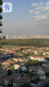 Modern 1-bedroom apartment with view image 8