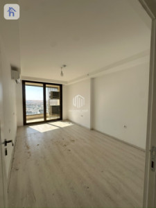Modern 1BR Apartment in Empire Pearl Towers Resim 4
