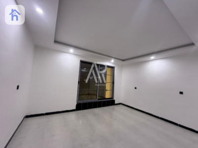 Modern House Image 6