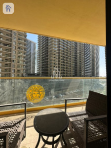 Modern Apartment Image 14