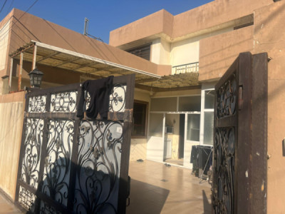 House (width 10m) image 2