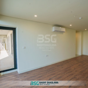 Spacious 4-Bedroom Apartment For Rent image 3