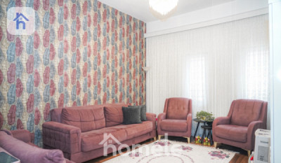 Family House with 4 Bedrooms in Hiwa City Image 4