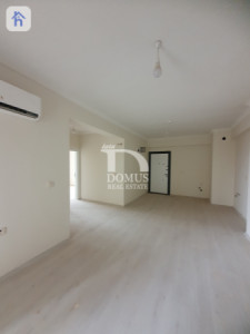 شقة بواجهة داخلیة صورة 6