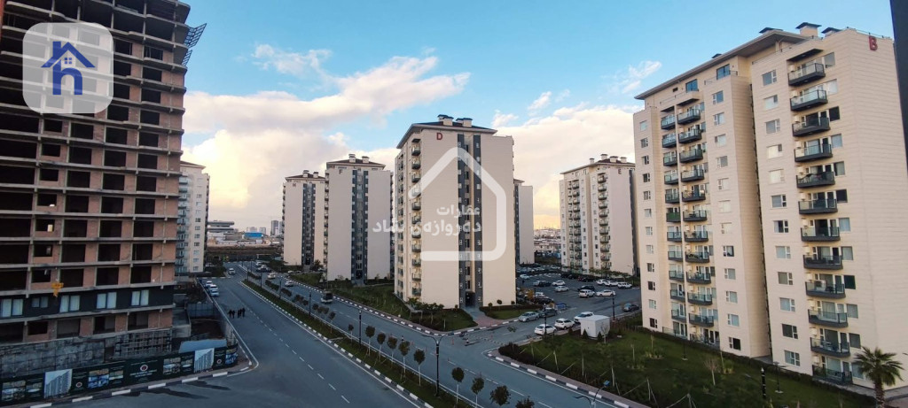 Cozy 2-Bedroom Apartment in Zanko Complex