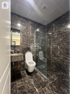 Spacious Apartment with 4 Bedrooms Resim 10