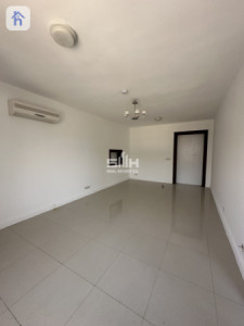 Spacious House in Dream City image 9