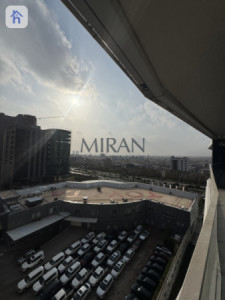 Spacious Apartment with Stunning Views Image 9