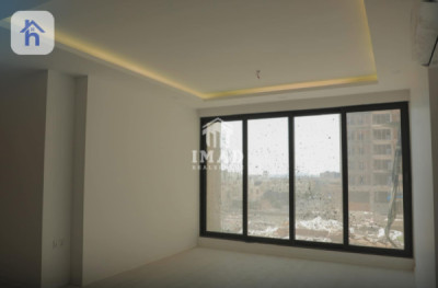 Apartment in Cash Image 4