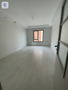 Apartment in High Floor Image 3