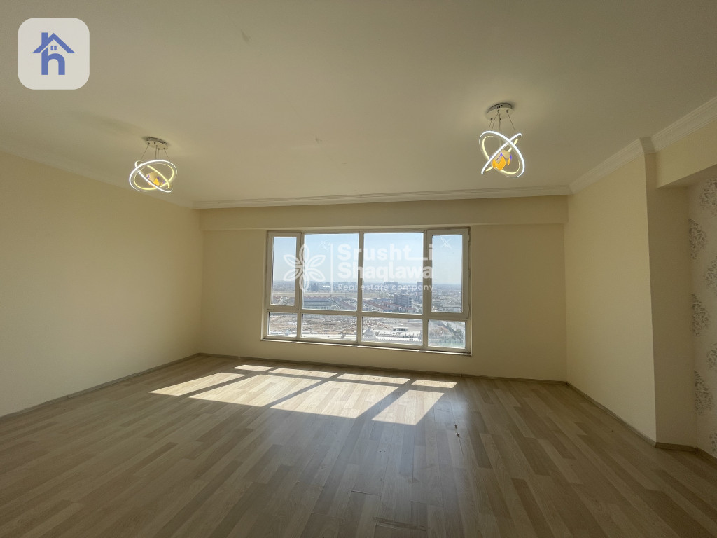 Spacious Apartment with Stunning Views