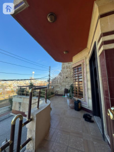 Three Floor House Resim 18