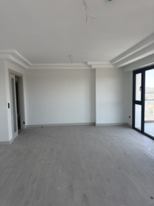 Spacious Apartment in Rami Towers image 2