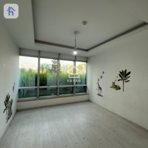 Spacious Apartment in Empire Wings Resim 6