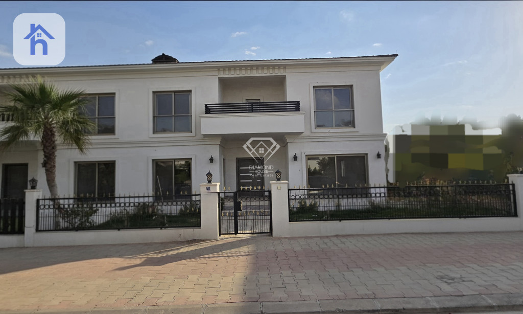 Cozy Family Home in Erbil, Mass Village