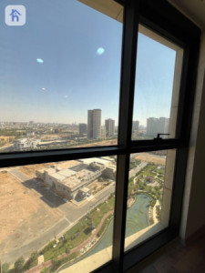 Chic Apartment in Sky Towers image 13