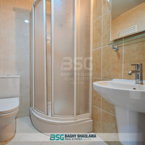 Comfortable Family Apartment image 9