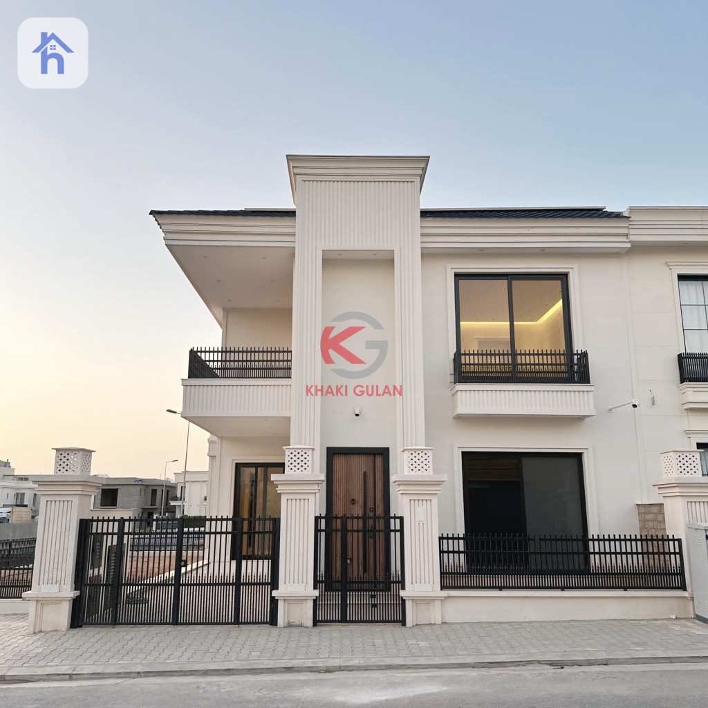Luxury House in Hiwa City