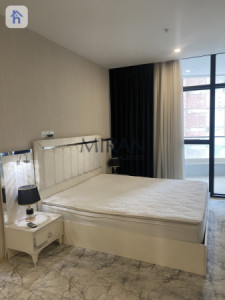 Spacious Apartment with Great View Image 6