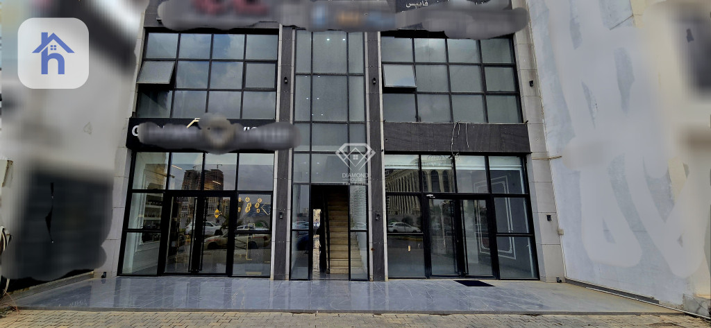 Shop (95m²)