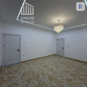 One Floor House image 11