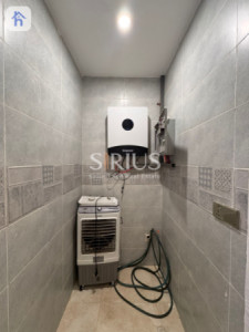 Spacious House with Multiple Rooms Resim 9