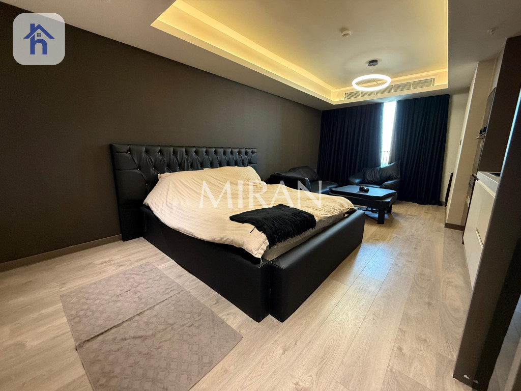 شوقەیەکی ستۆدیۆیی ئارام لە تاوەری کاڤالی