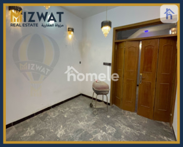 Three Floor House Resim 5