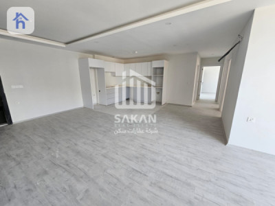 Spacious Apartment with 3 Bedrooms image 2