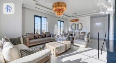 Modern Villa with Ample Space Image 4