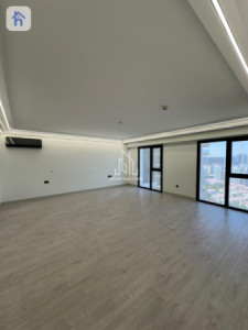 VIP Apartment Image 8