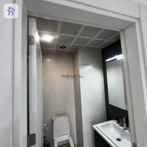 Stylish Apartment in Empire Pearl Towers image 9