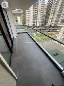 Cozy Studio Apartment with Stunning Views image 6