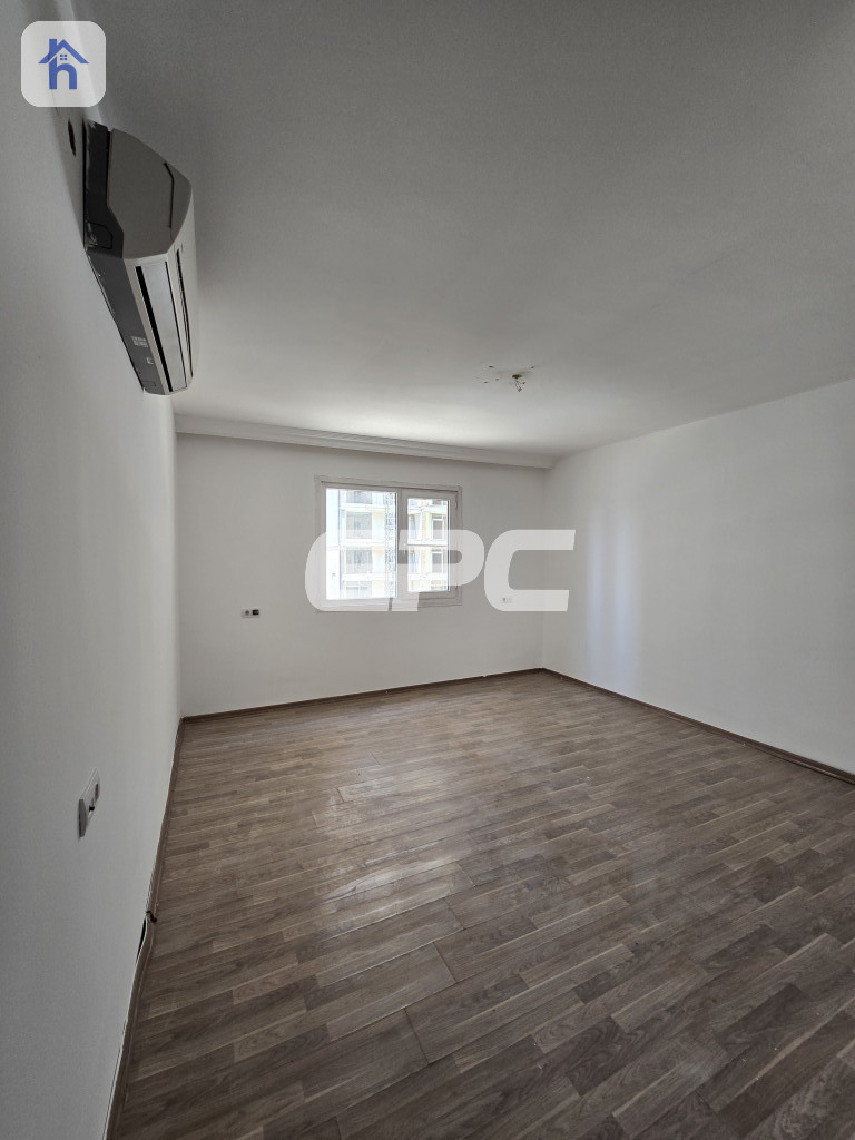 Elegant 3-Bedroom Apartment