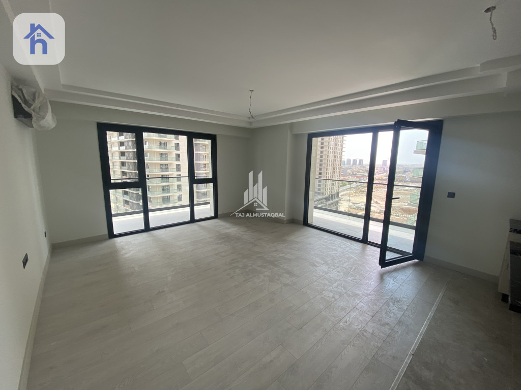 Modern Apartment in Rami Towers