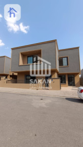 Spacious House in Slava City image 2