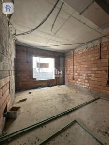 Spacious House in Olive Garden City image 6